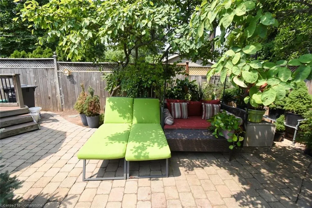 4131 Lorraine Crescent