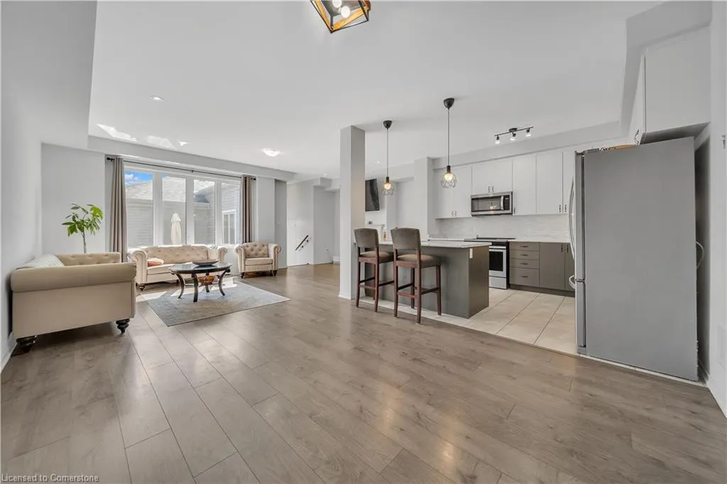 25 Elliot Avenue E, #2