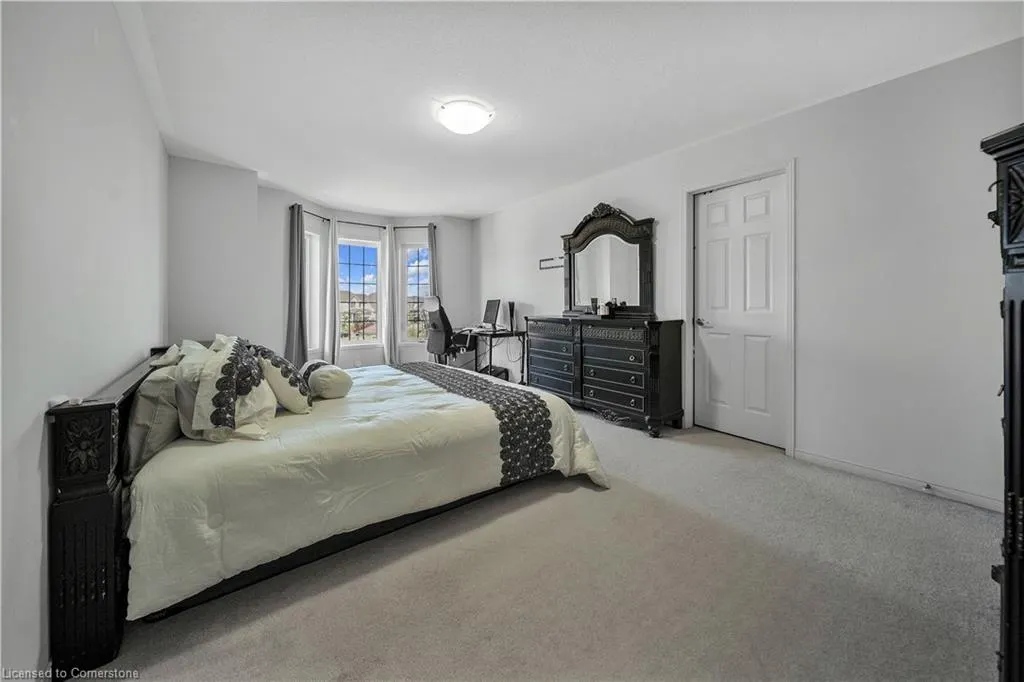 25 Elliot Avenue E, #2