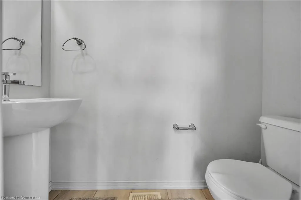 25 Elliot Avenue E, #2