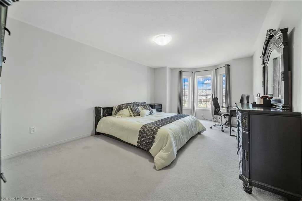 25 Elliot Avenue E, #2