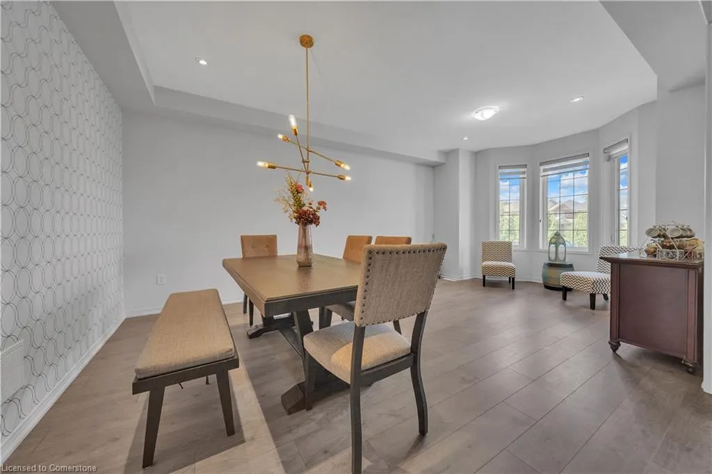 25 Elliot Avenue E, #2