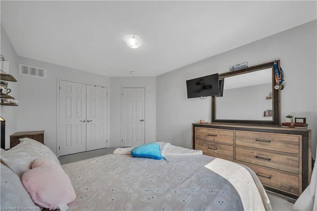 25 Elliot Avenue E, #2