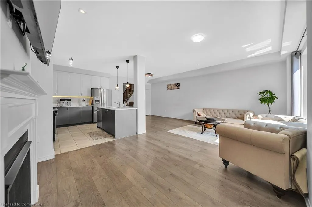25 Elliot Avenue E, #2