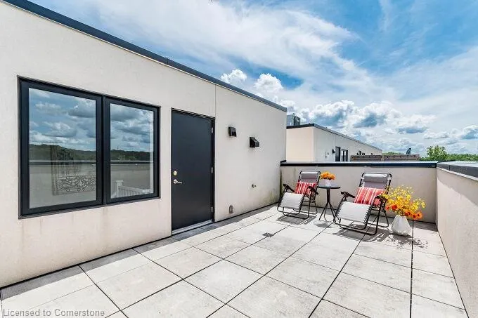 1137 Cooke Boulevard, #202