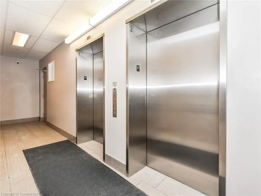 8 Hickory Street W, #1105