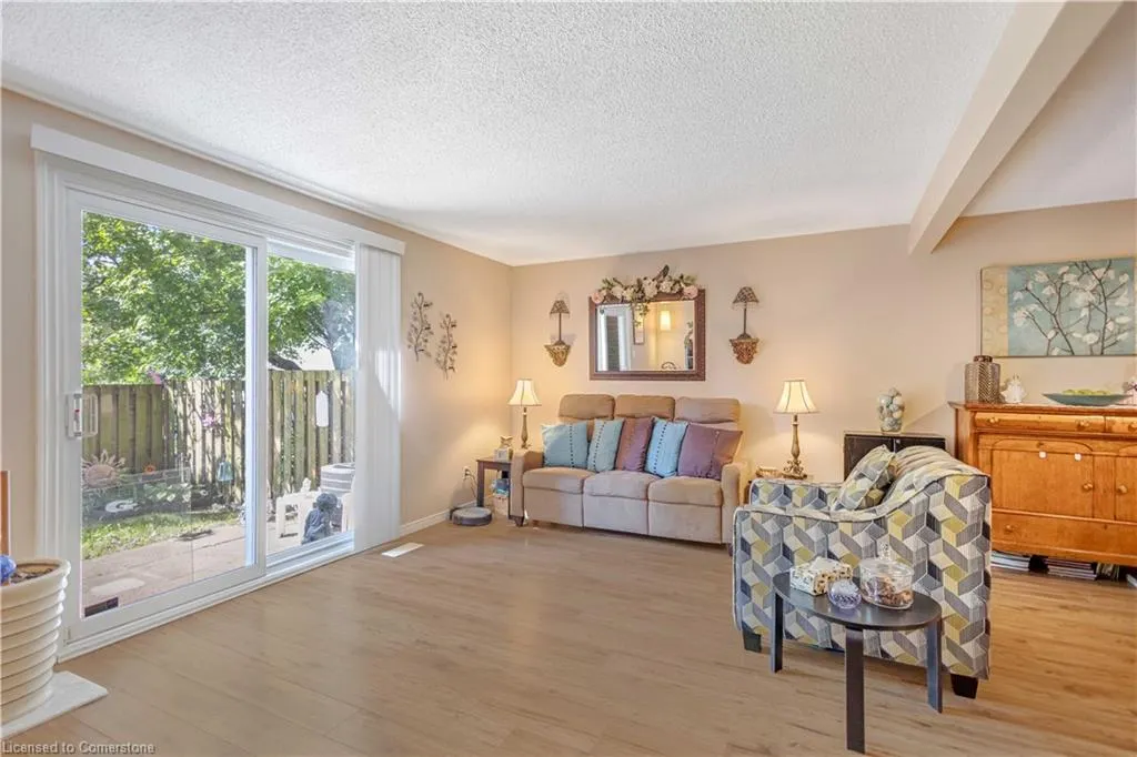 215 Glamis Road, #40