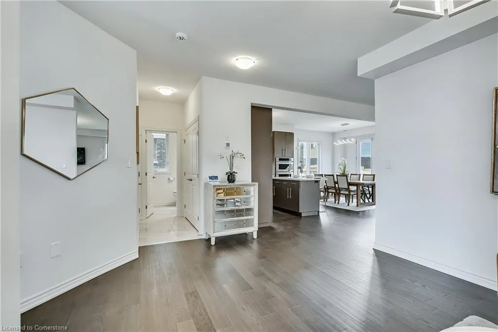 84 Cooke Avenue