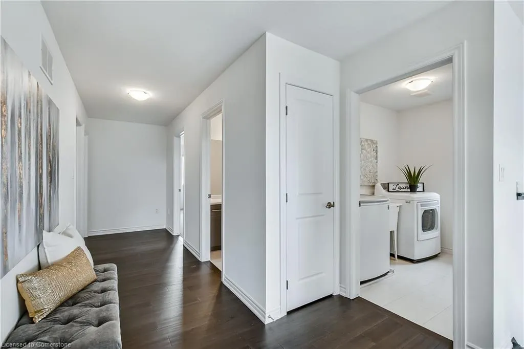84 Cooke Avenue