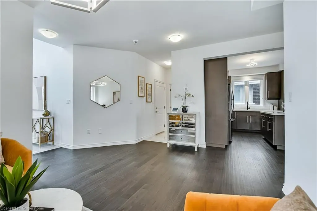 84 Cooke Avenue