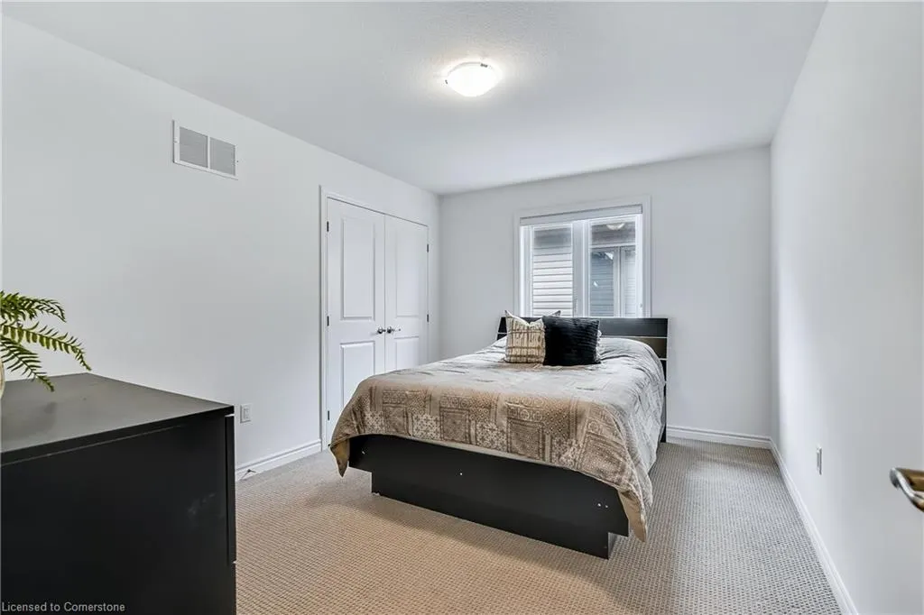 84 Cooke Avenue