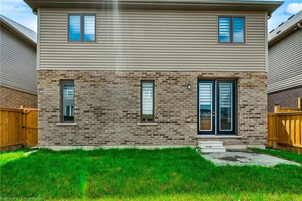 84 Cooke Avenue