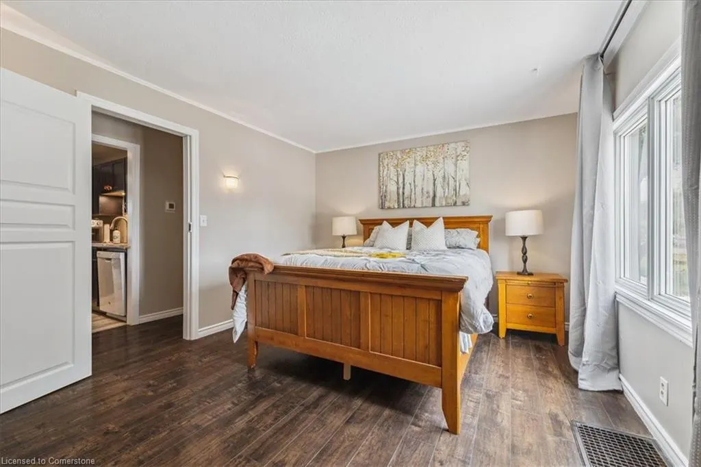 1591 Merrittville Highway