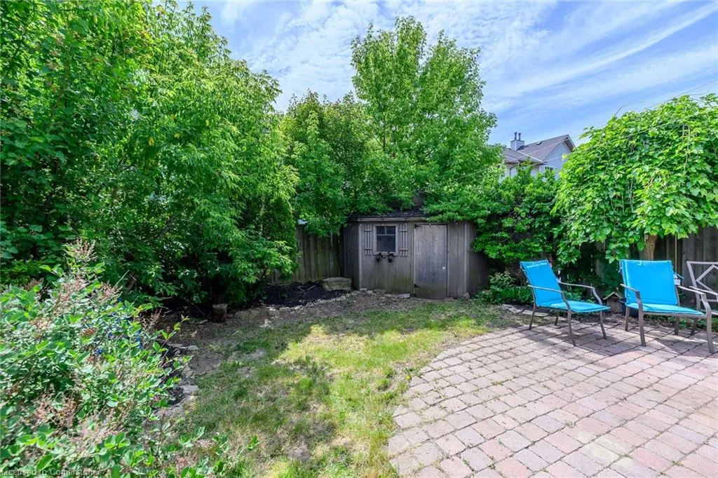 67 Pinewoods Drive