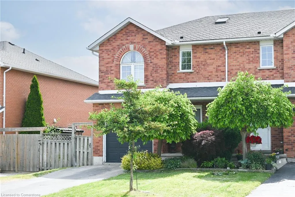 67 Pinewoods Drive