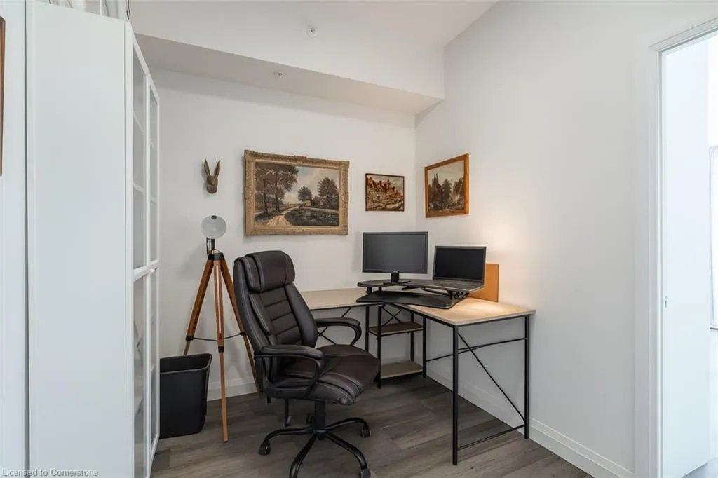 500 Brock Avenue, #604