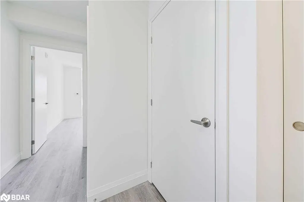 58 Lakeside Terrace, #712