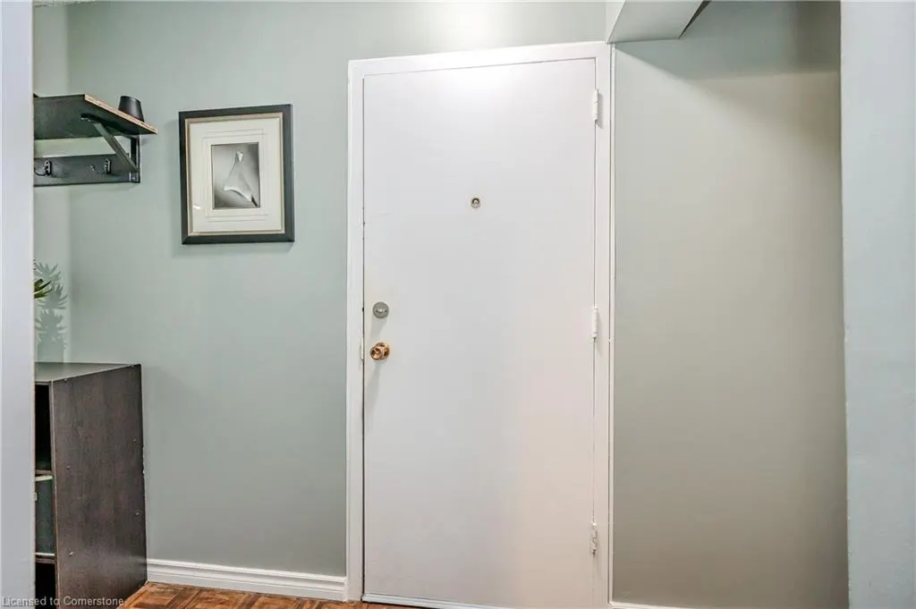 105 Conroy Crescent, #511