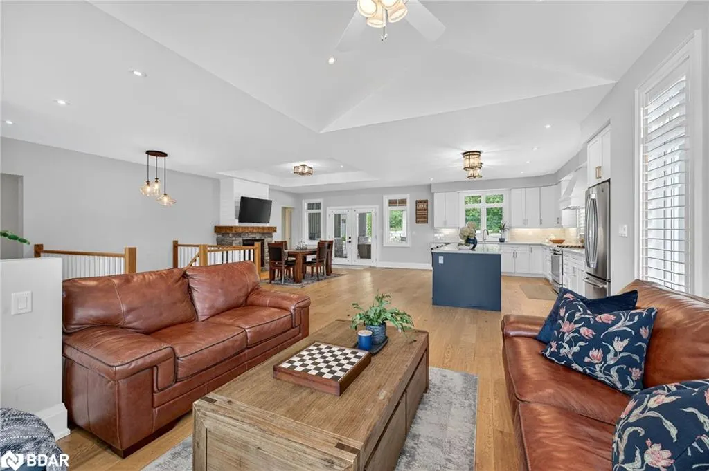 300 Shanty Bay Road