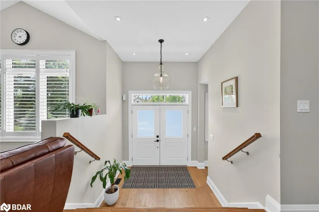 300 Shanty Bay Road