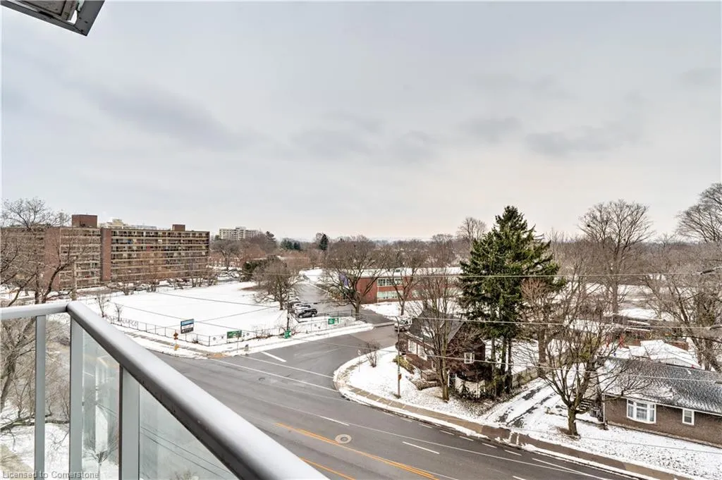 551 Maple Avenue, #602