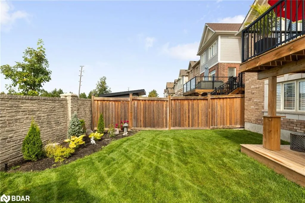 76 Cauthers Crescent Crescent