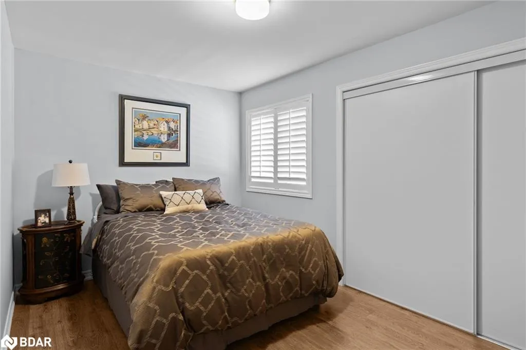 76 Cauthers Crescent Crescent