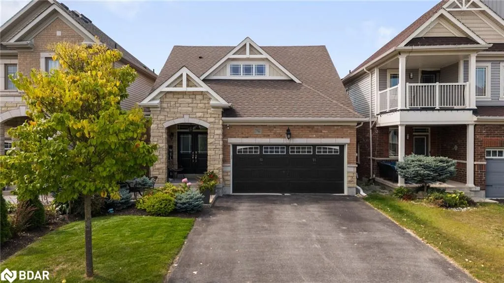 76 Cauthers Crescent Crescent