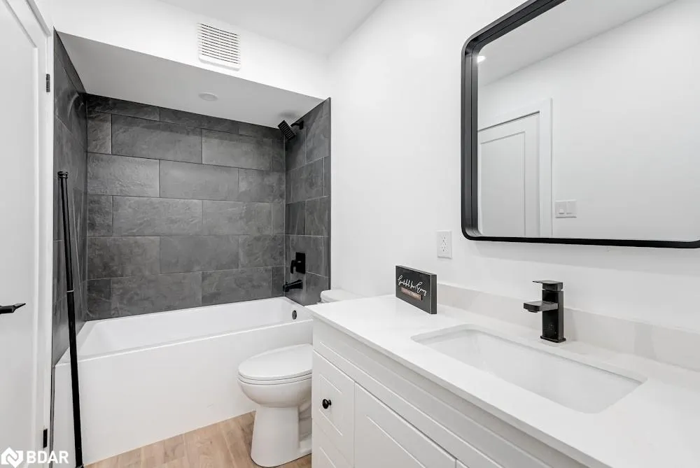 2252 Richard Street