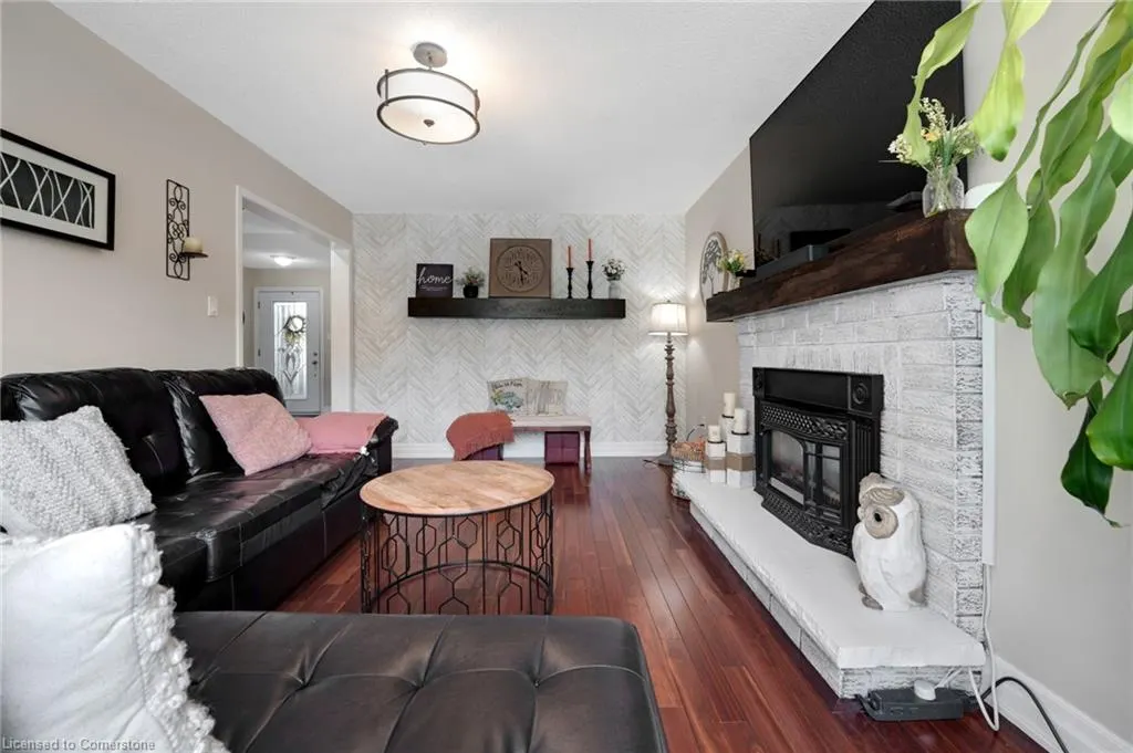 477 Burnett Avenue