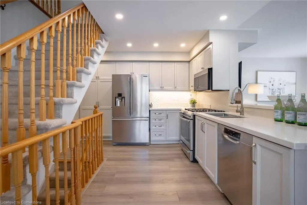 1050 Grand Boulevard, #11
