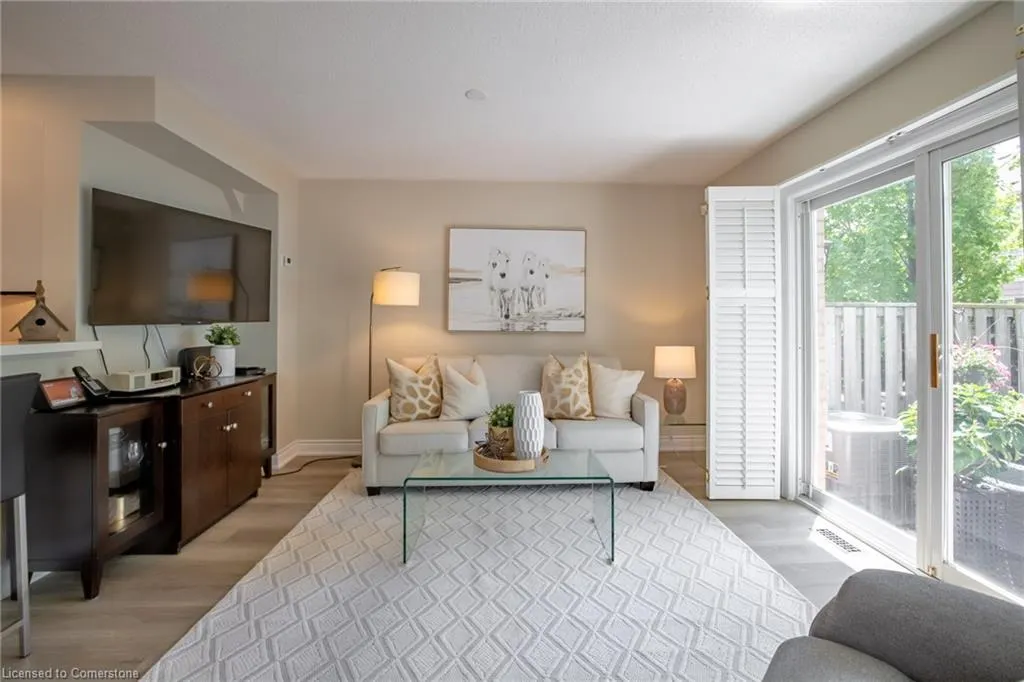 1050 Grand Boulevard, #11