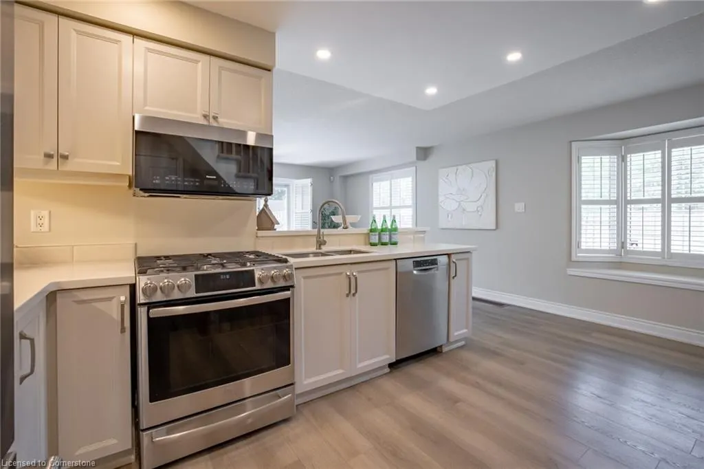 1050 Grand Boulevard, #11