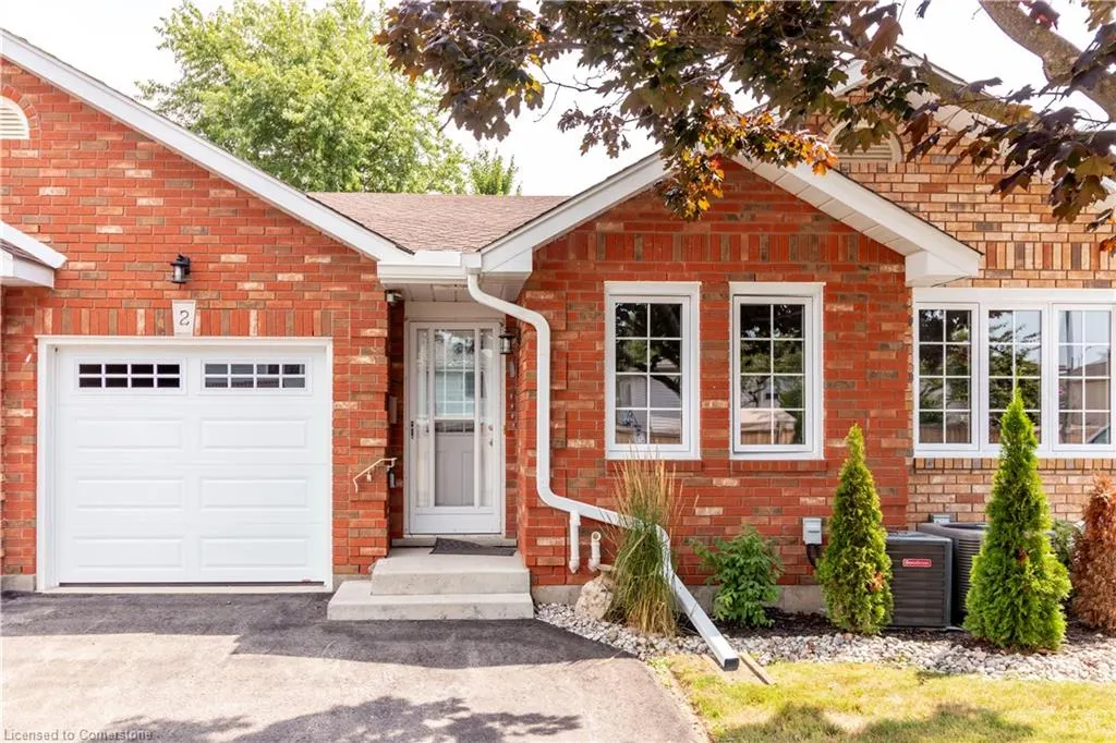 60 Whitlaw Way, #2