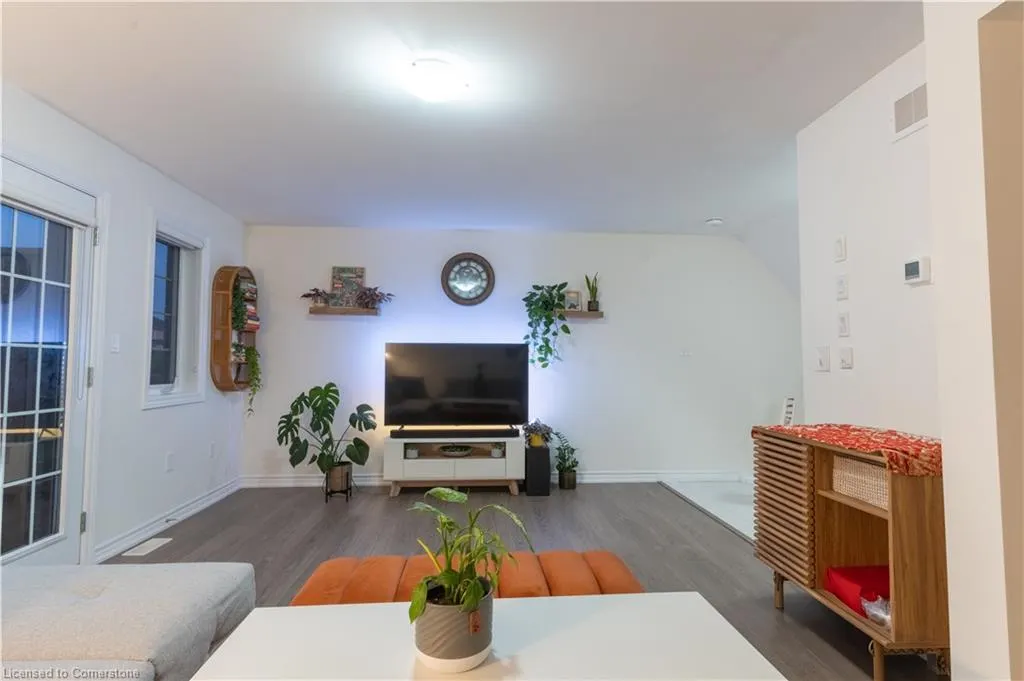 85 Mullin Drive, #20B