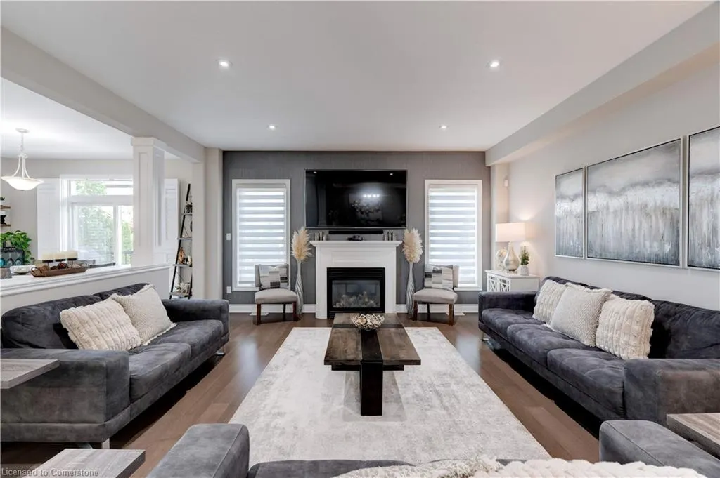 13 Biggar Crescent
