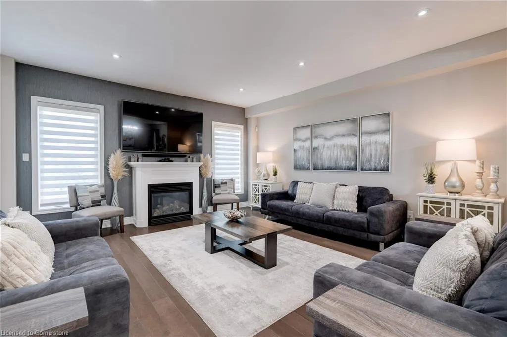 13 Biggar Crescent