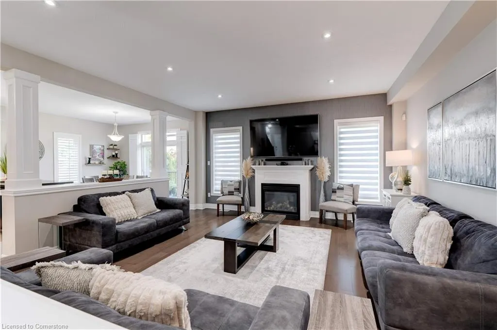 13 Biggar Crescent
