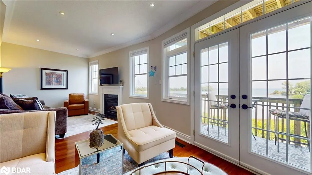 10 Boardwalk Avenue