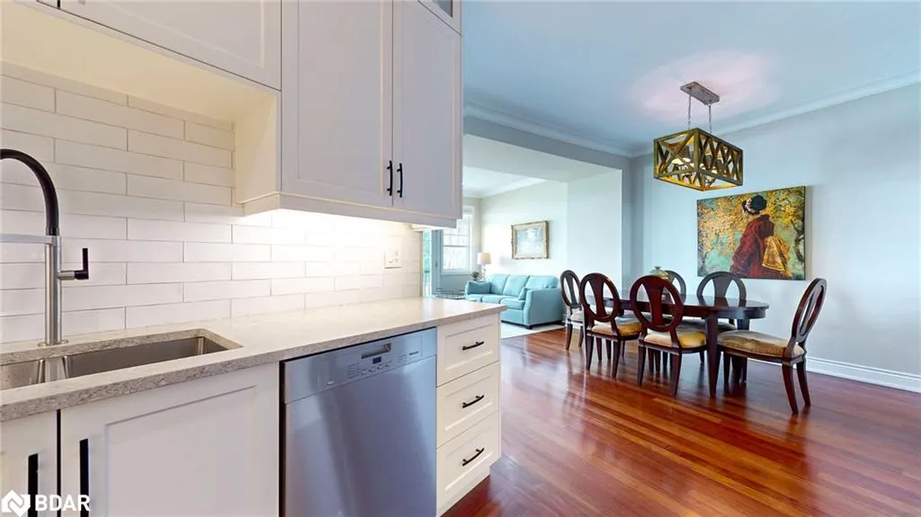 10 Boardwalk Avenue