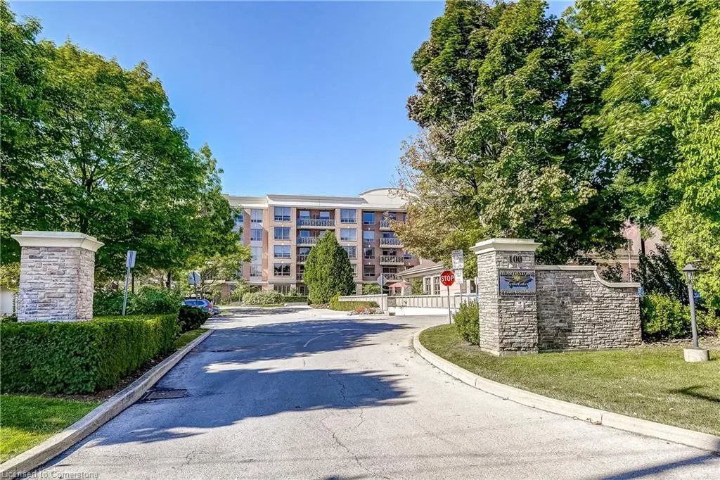 100 Burloak Drive, #1416