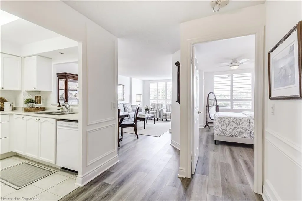 100 Burloak Drive, #1416