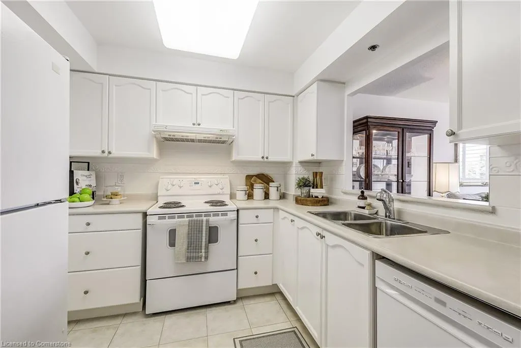 100 Burloak Drive, #1416
