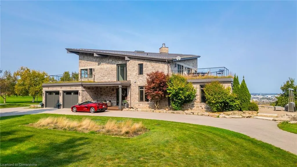 5500 Steeles Avenue W
