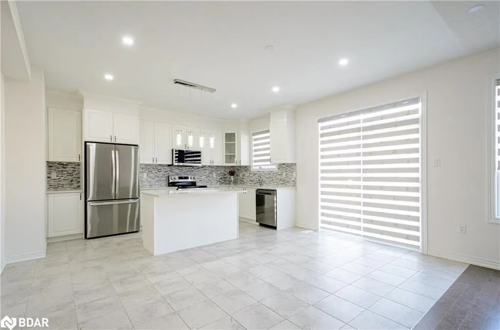 37 Baycroft Boulevard