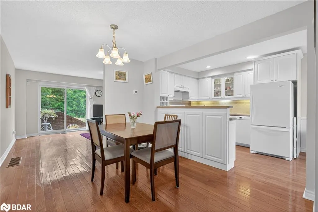 17 St Vincent Street, #9