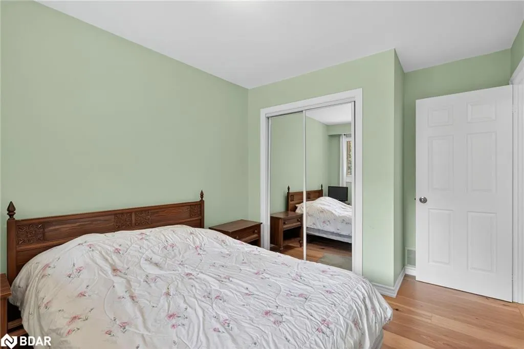 17 St Vincent Street, #9