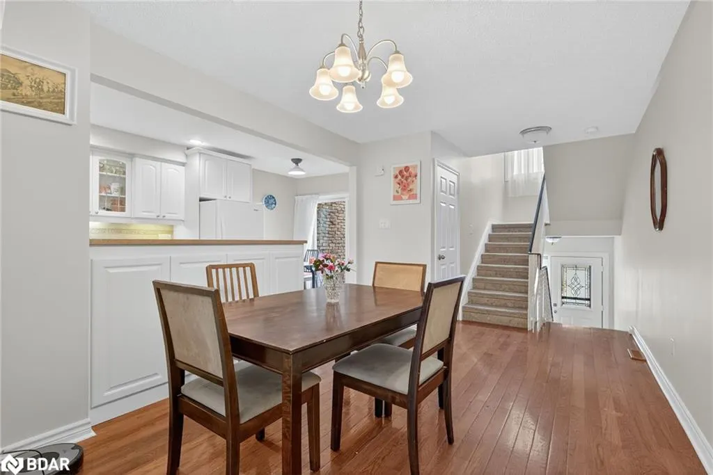 17 St Vincent Street, #9