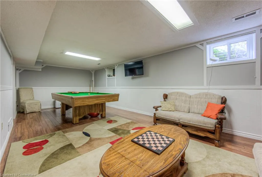 644 Donna Court