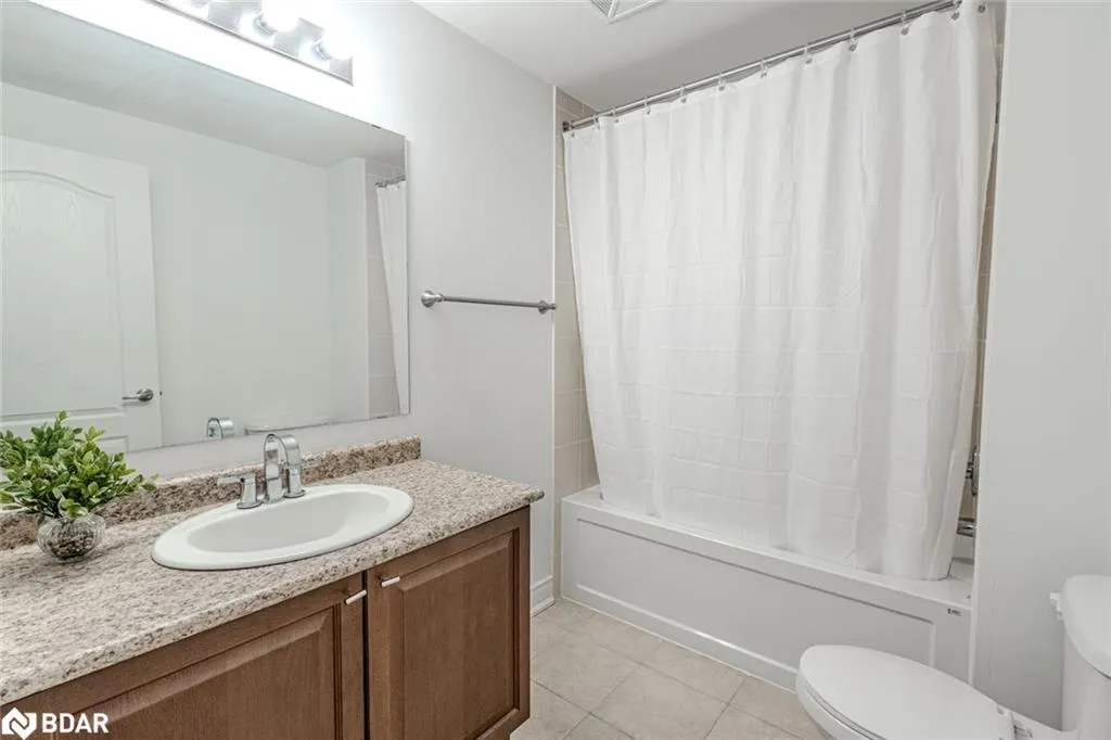 43 Ferndale Drive S, #305